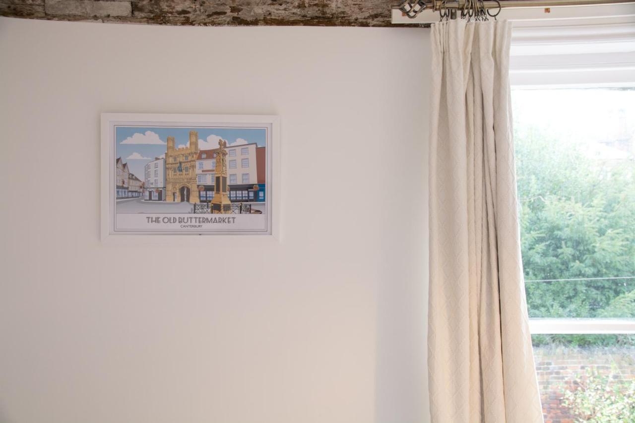 City center quiet hidden gem Canterbury Buitenkant foto